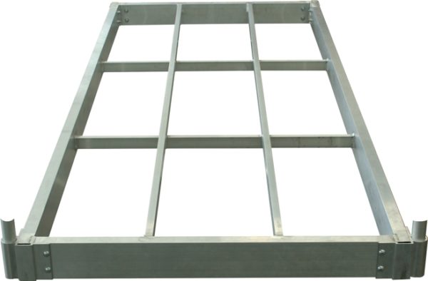 Metal frame structure with parallel beams